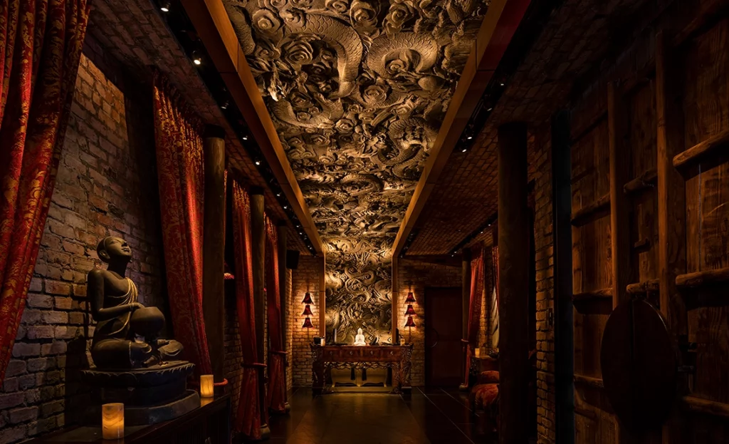 19-h-tao_entry_hostess_deskcopy